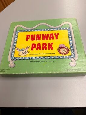 VTG 1989 Funway Park Kids Language Development Game - Green